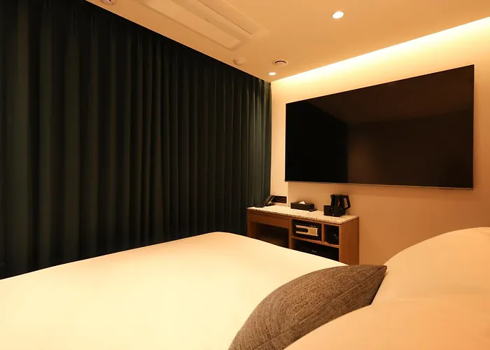New Blanc Myeongdong 4*