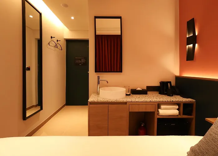 New Blanc Myeongdong Hotel 4*