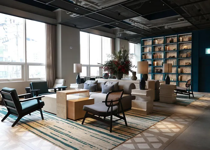 Hotel New Blanc Myeongdong 4*